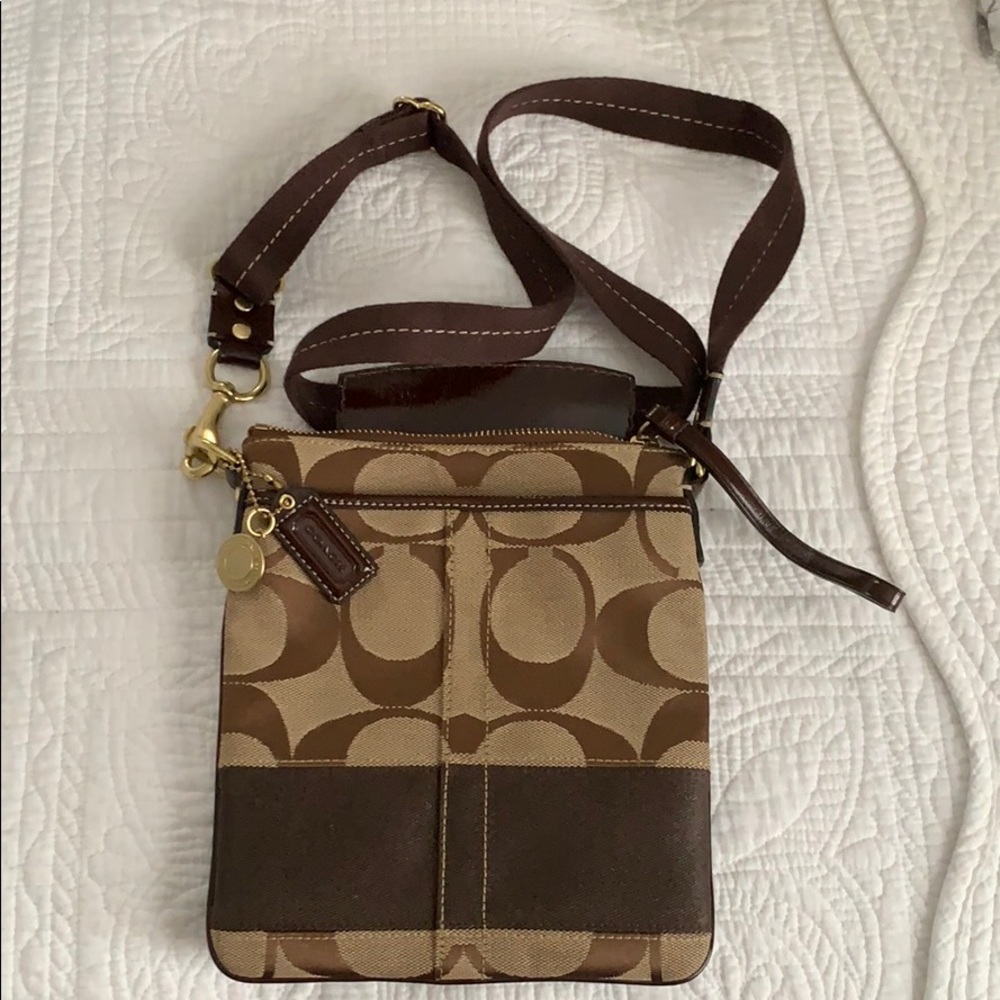 Never used, Coach signature cross body Satchel